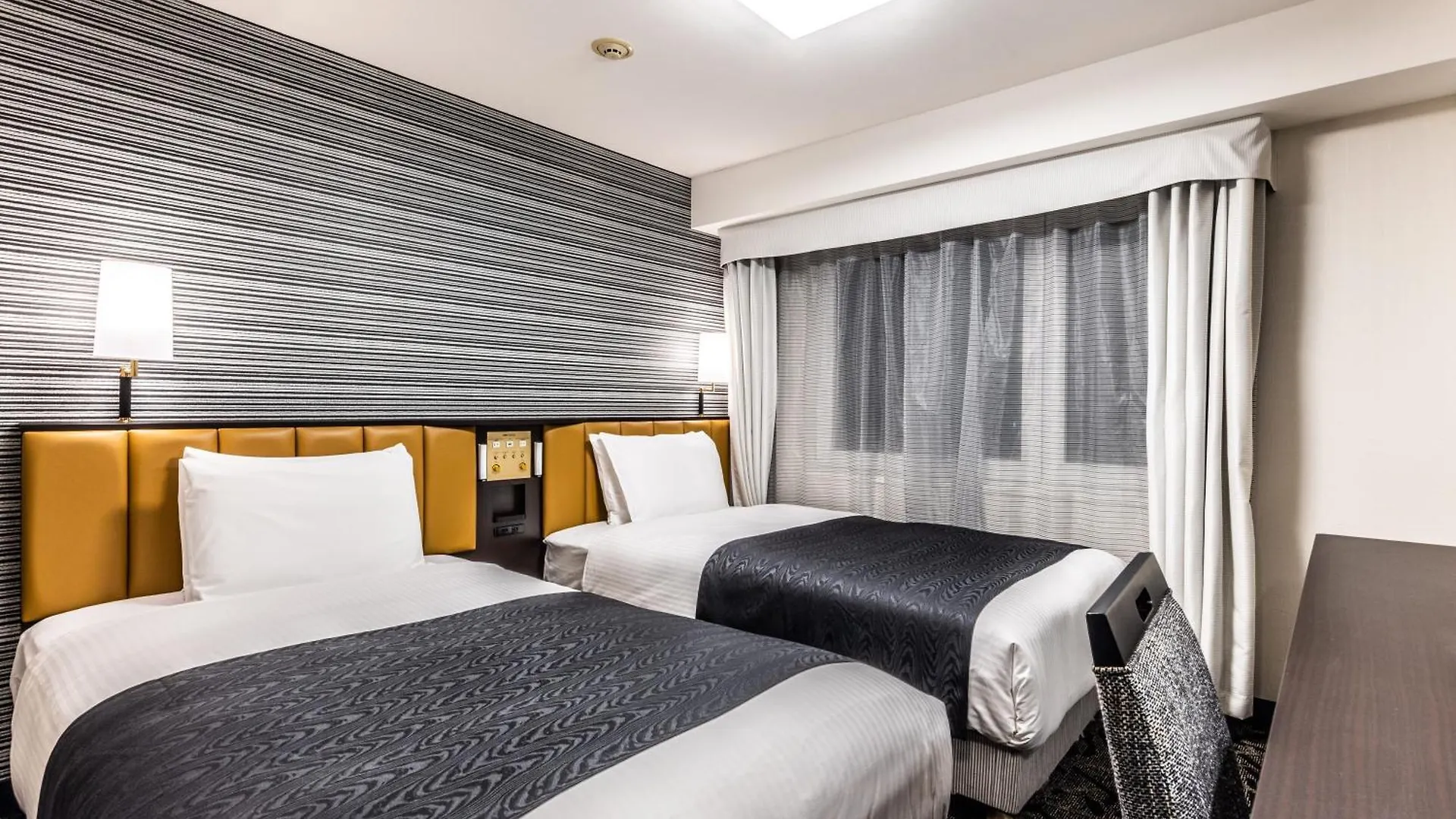 Apa Hotel Kyoto Eki Horikawadori